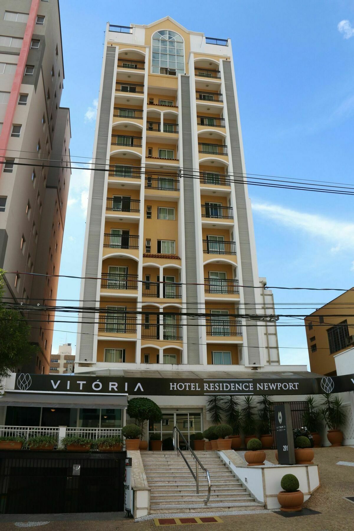 Vitória Newport Hotel